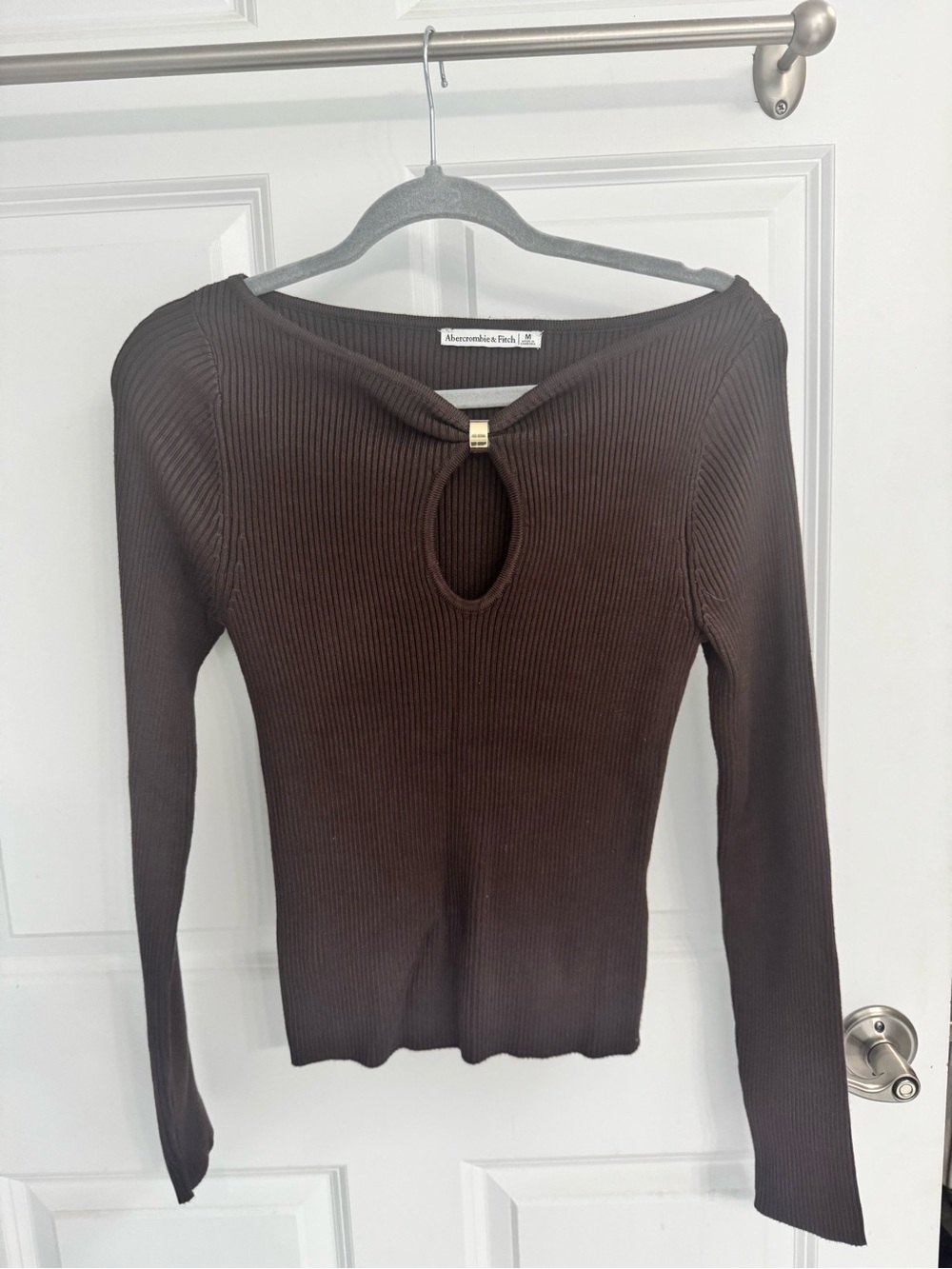 Abercrombie & Fitch Dark Brown Ribbed Long-Sleeve Top with Keyhole Accent